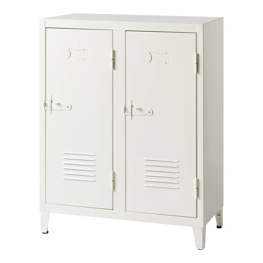 B2 Locker Storage