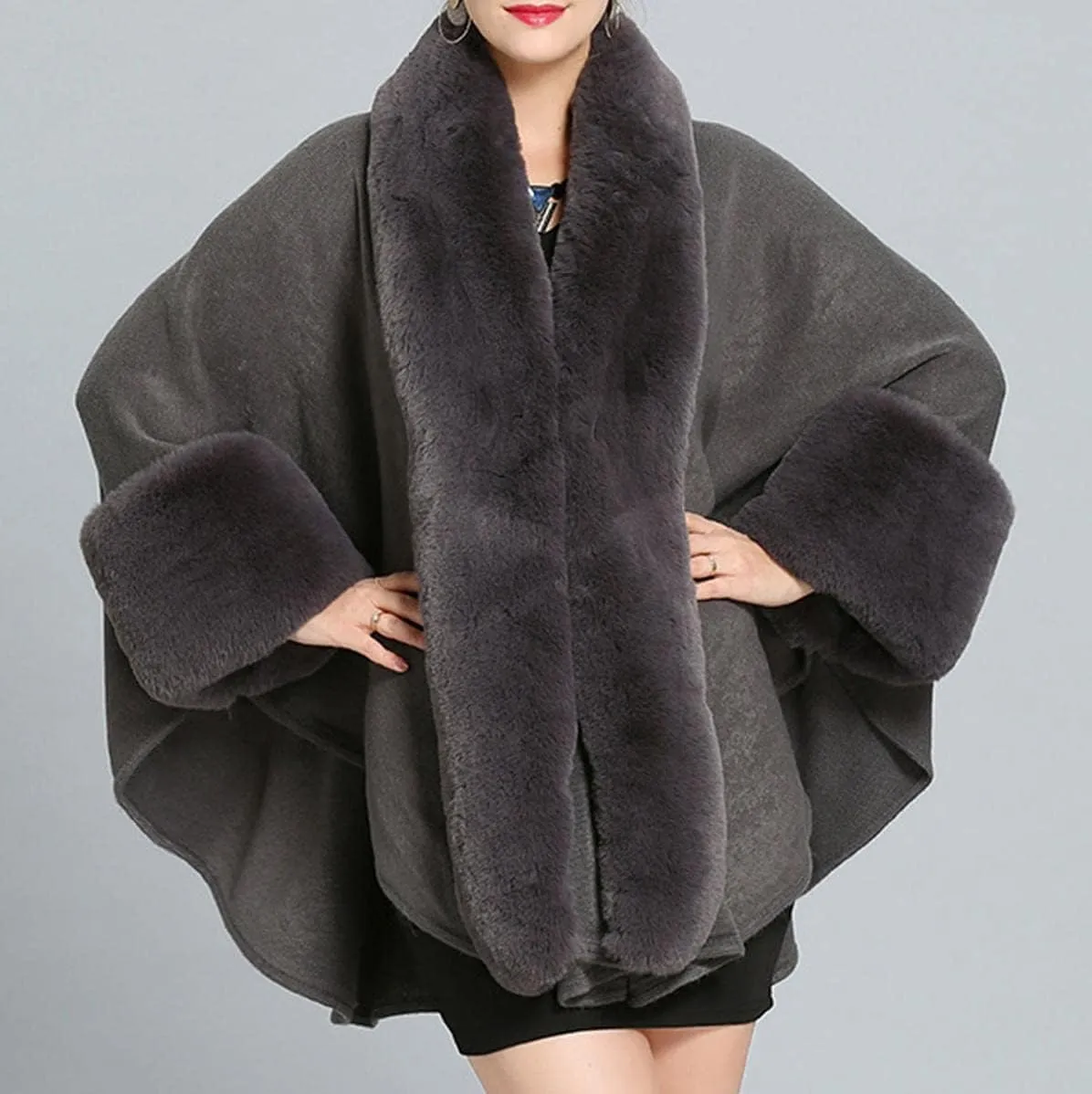 Cloak for Women Batwing Sleeve Faux Fur Trim Poncho Cardigan Shawl Cape Coat