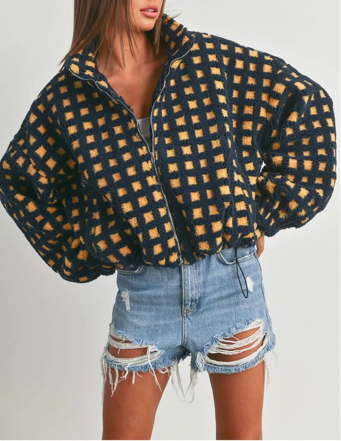 Esmeling Womens Long Sleeve Cropped Sherpa Fleece Plaid Jacket Casual Chunky Teddy Fleece Outerwear