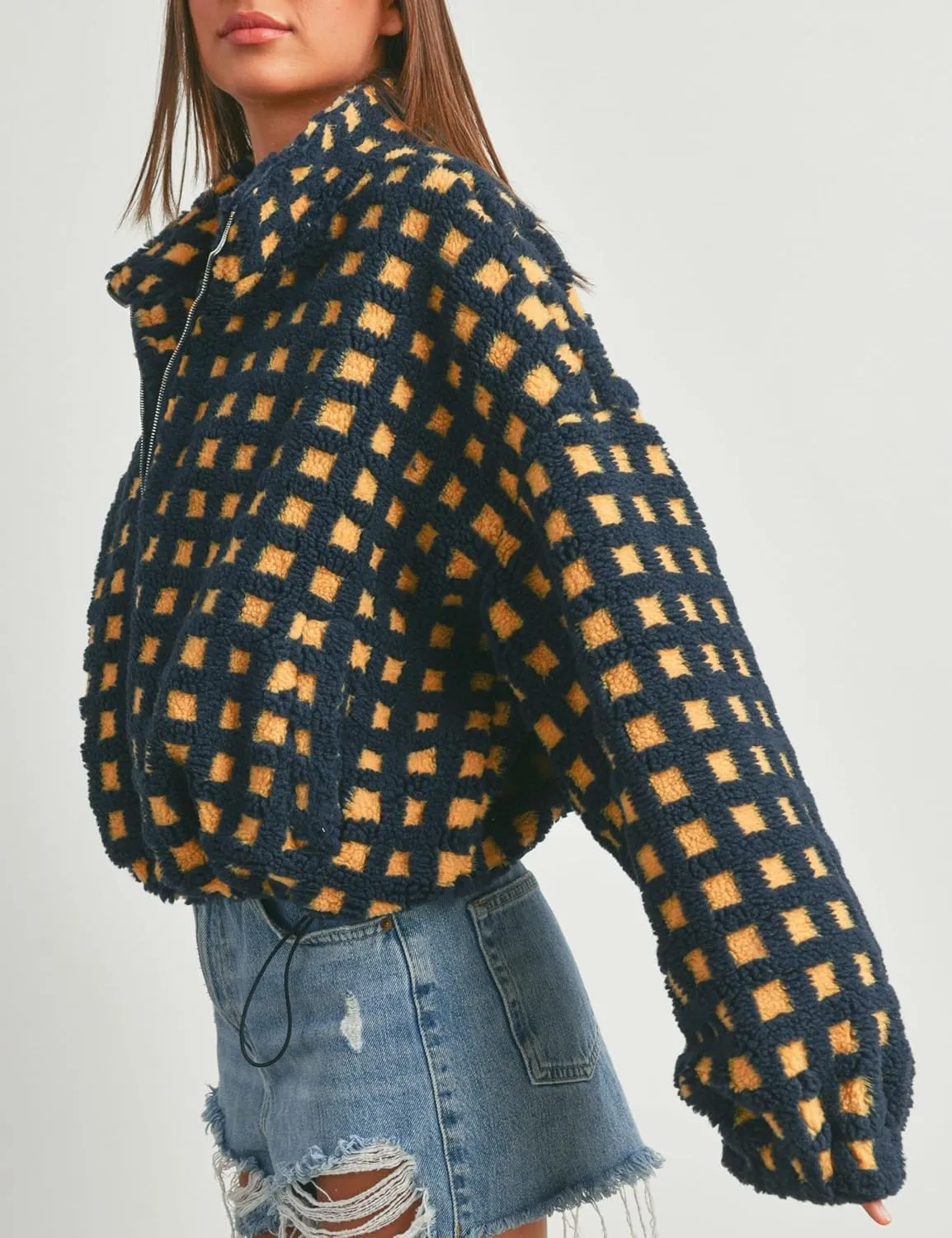 Esmeling Womens Long Sleeve Cropped Sherpa Fleece Plaid Jacket Casual Chunky Teddy Fleece Outerwear
