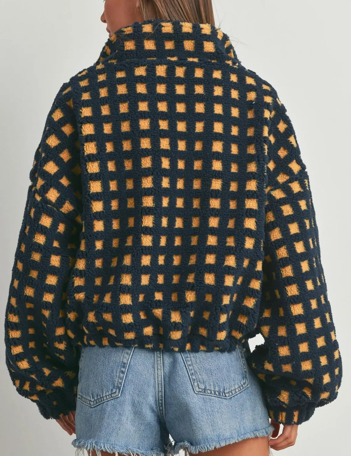 Esmeling Womens Long Sleeve Cropped Sherpa Fleece Plaid Jacket Casual Chunky Teddy Fleece Outerwear