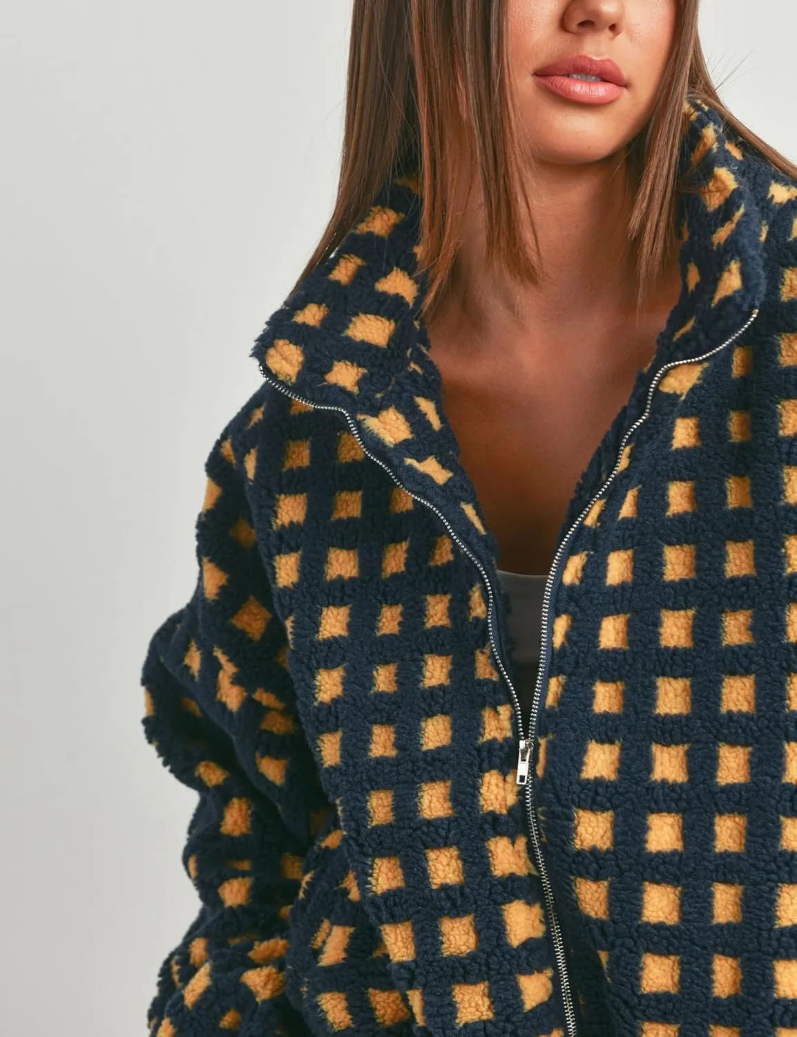 Esmeling Womens Long Sleeve Cropped Sherpa Fleece Plaid Jacket Casual Chunky Teddy Fleece Outerwear