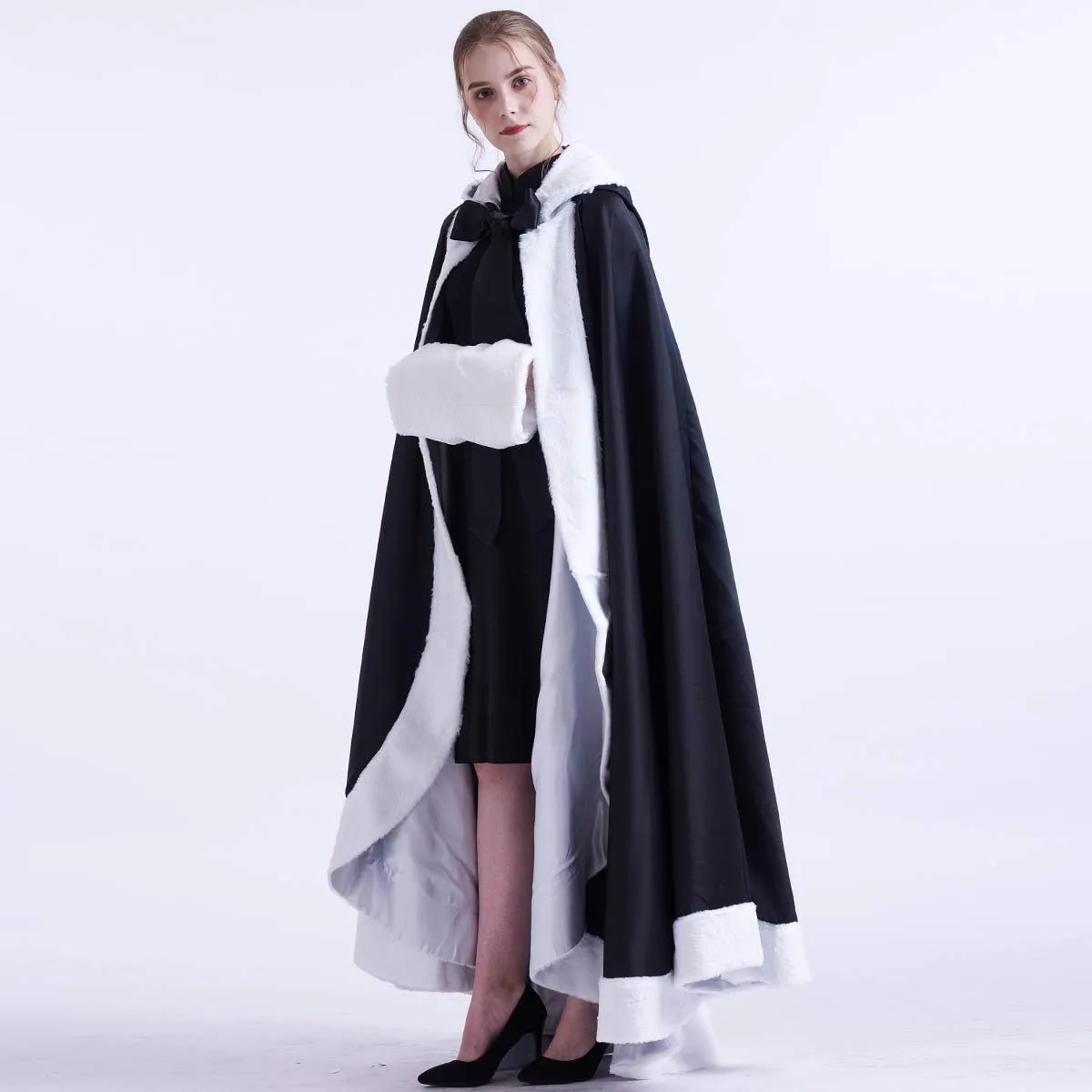 GRACEART Plus Size Princess Hooded Costume Cape Hood Cloak Bride Winter Warm Full Length Poncho for Women