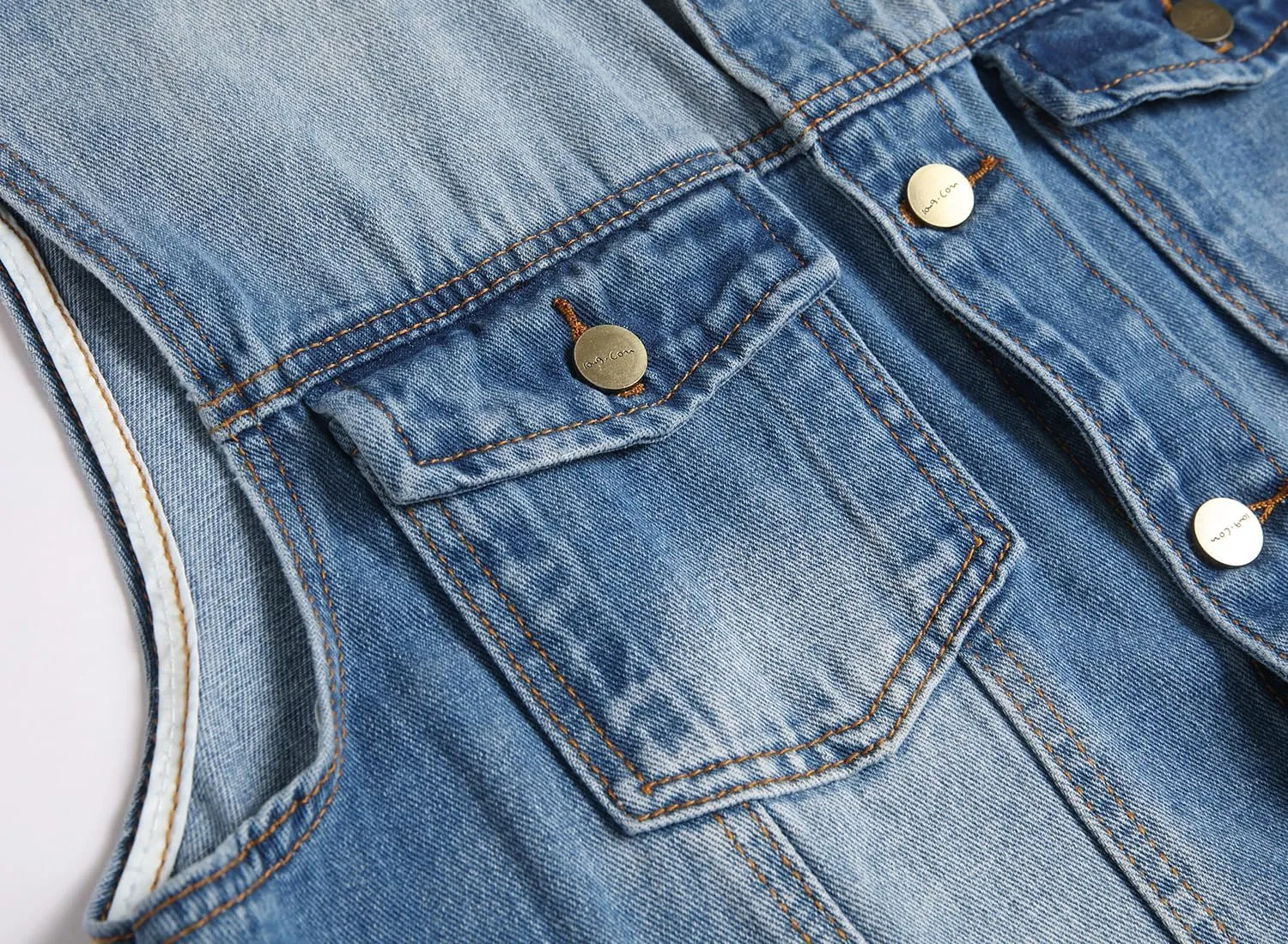 Men's Denim Vest battle vest With Lapel Sleeveless Button Pocket Slim Fit Fashionable Retro Men's Jean Vest Jacket