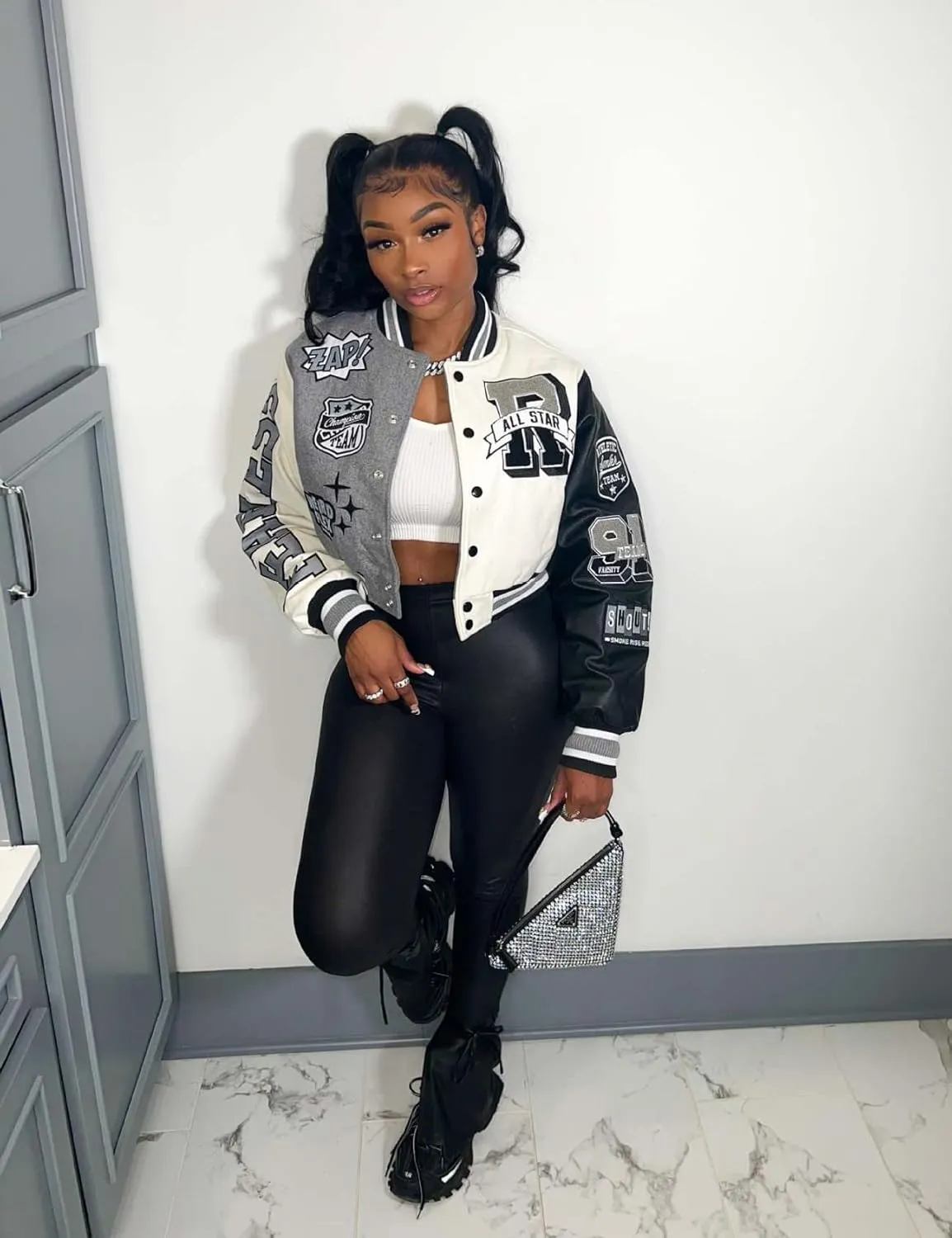 Perbai Women's Cropped Varsity Jacket Colorblock Letter Print Button Down Letterman Bomber Coat with Pockets Y2K Streetwear