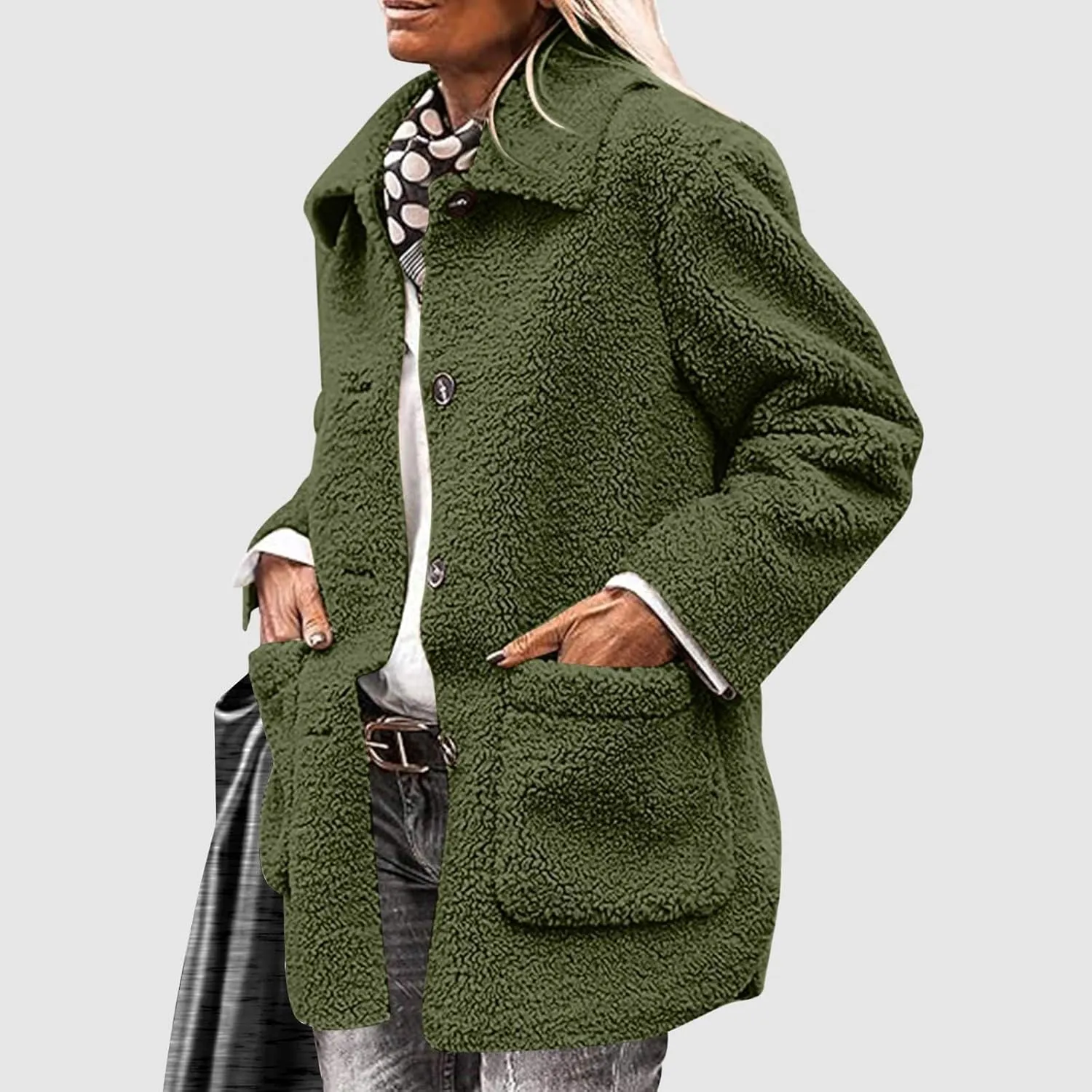 Sherpa Jacket Women Baggy Fleece Winter Coats Button Down Lapel Faux Fur Coat Comfy Fuzzy Warm Jackets with Pockets