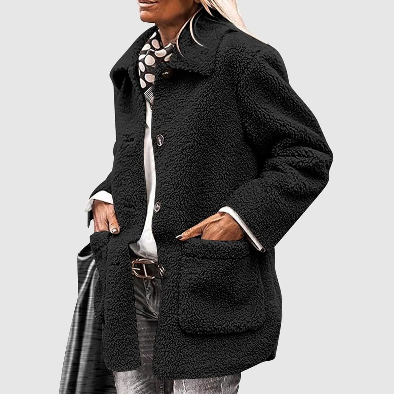 Sherpa Jacket Women Baggy Fleece Winter Coats Button Down Lapel Faux Fur Coat Comfy Fuzzy Warm Jackets with Pockets