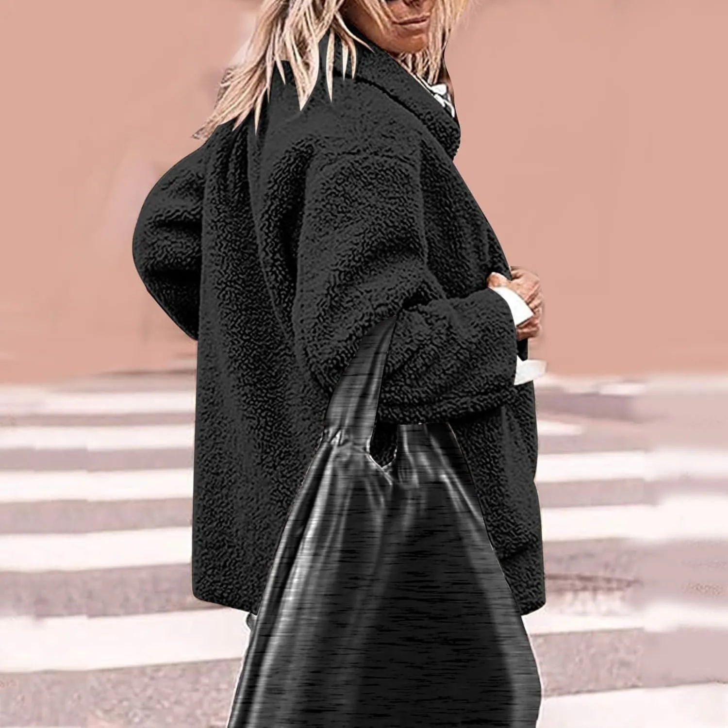Sherpa Jacket Women Baggy Fleece Winter Coats Button Down Lapel Faux Fur Coat Comfy Fuzzy Warm Jackets with Pockets
