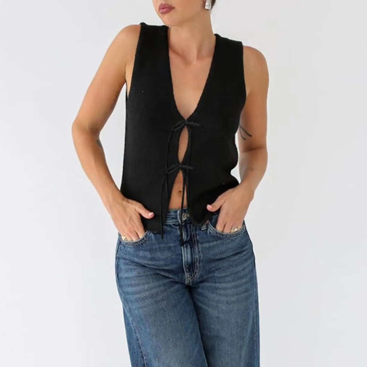 Sweater Tank Tops for Women Y2K Sleeveless Basic V Neck Crochet Knit Vest Sexy Button Down Crop Tank Top Streetwear