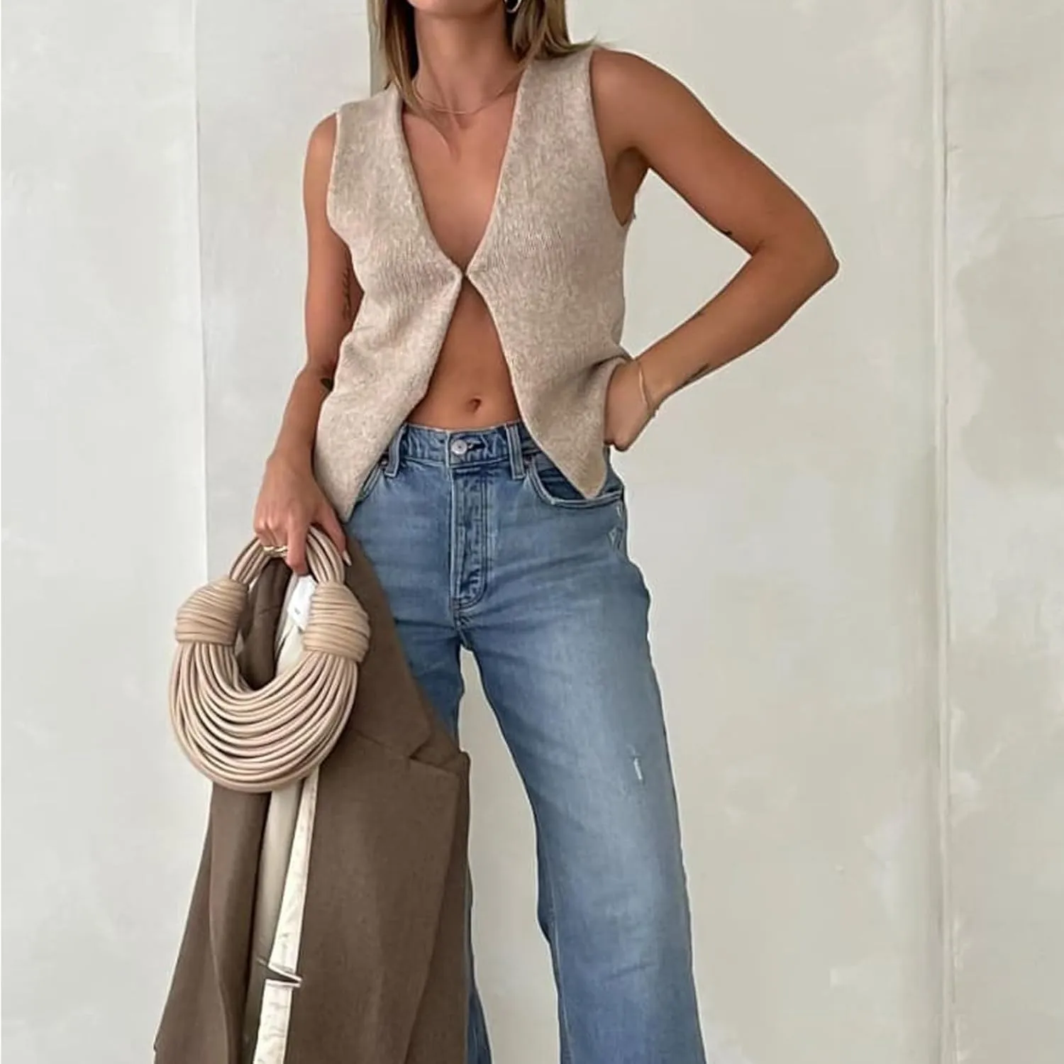 Sweater Tank Tops for Women Y2K Sleeveless Basic V Neck Crochet Knit Vest Sexy Button Down Crop Tank Top Streetwear