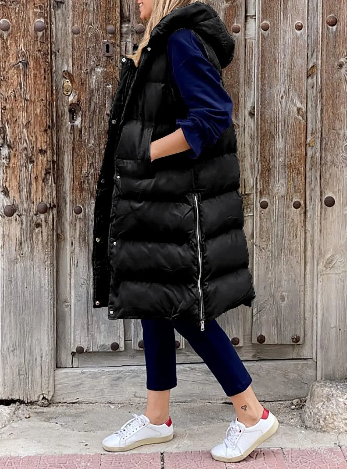 Women's Hooded Long Down Vest Full-Zip Sleeveless Puffer Vest Fashionable Coats Jacket