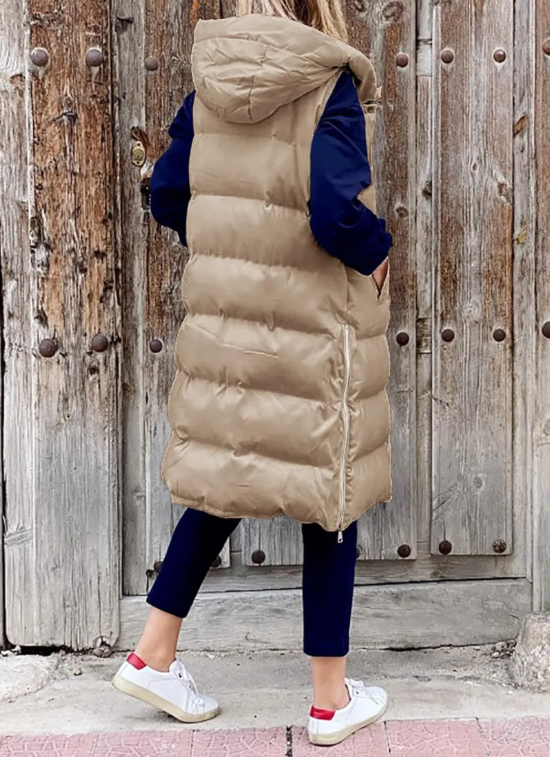 Women's Hooded Long Down Vest Full-Zip Sleeveless Puffer Vest Fashionable Coats Jacket