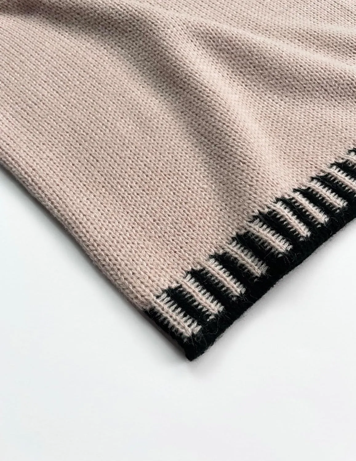 Women's Oversized Lightweight Cute Cap Sleeve Sweater Vest Spring 2025 Trendy Contrast Color Crewneck Thin Knit Top
