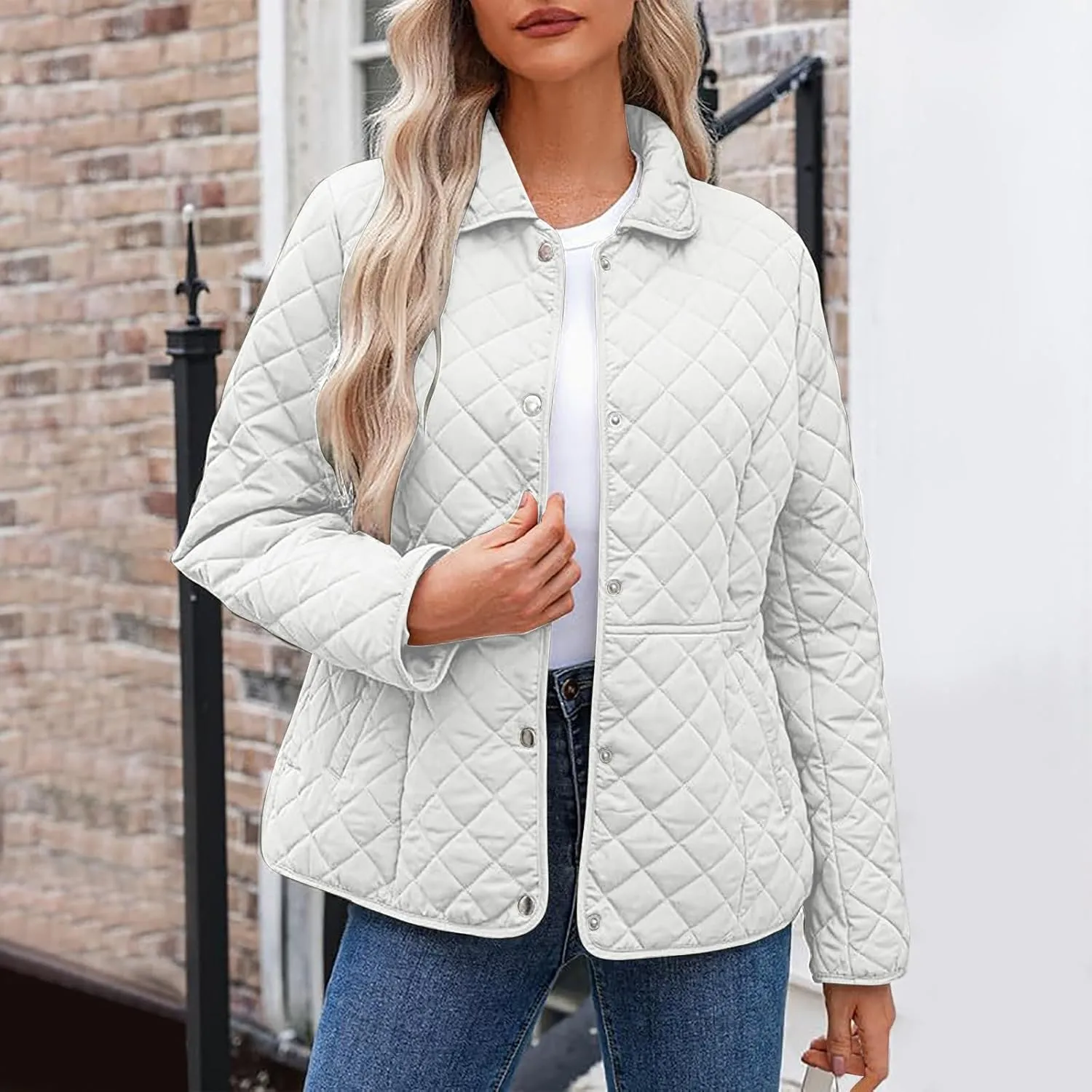 Women's Puffer Jacket Long Sleeve Button Down Lapel Quilted Coats Casual Lightweight Outwear Jacket With Pockets