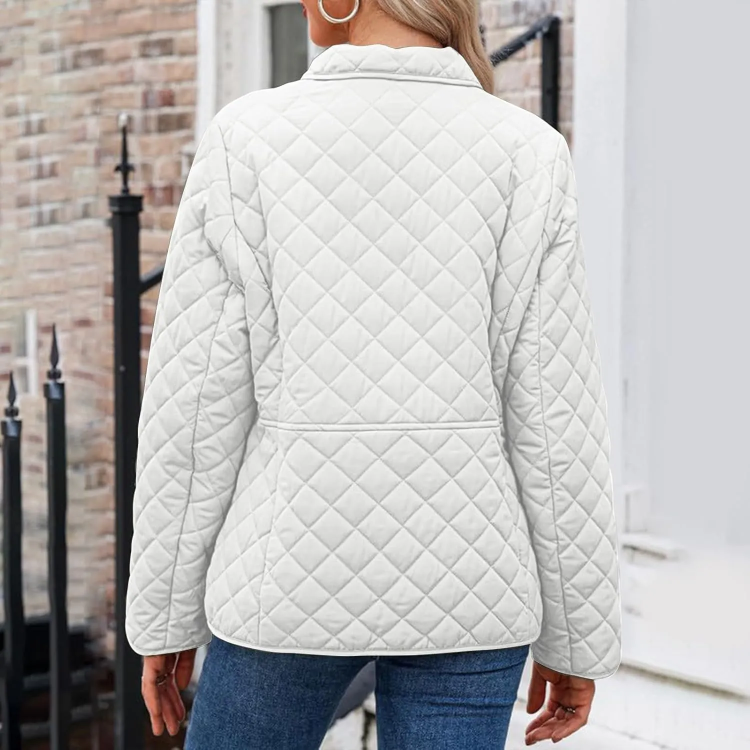 Women's Puffer Jacket Long Sleeve Button Down Lapel Quilted Coats Casual Lightweight Outwear Jacket With Pockets